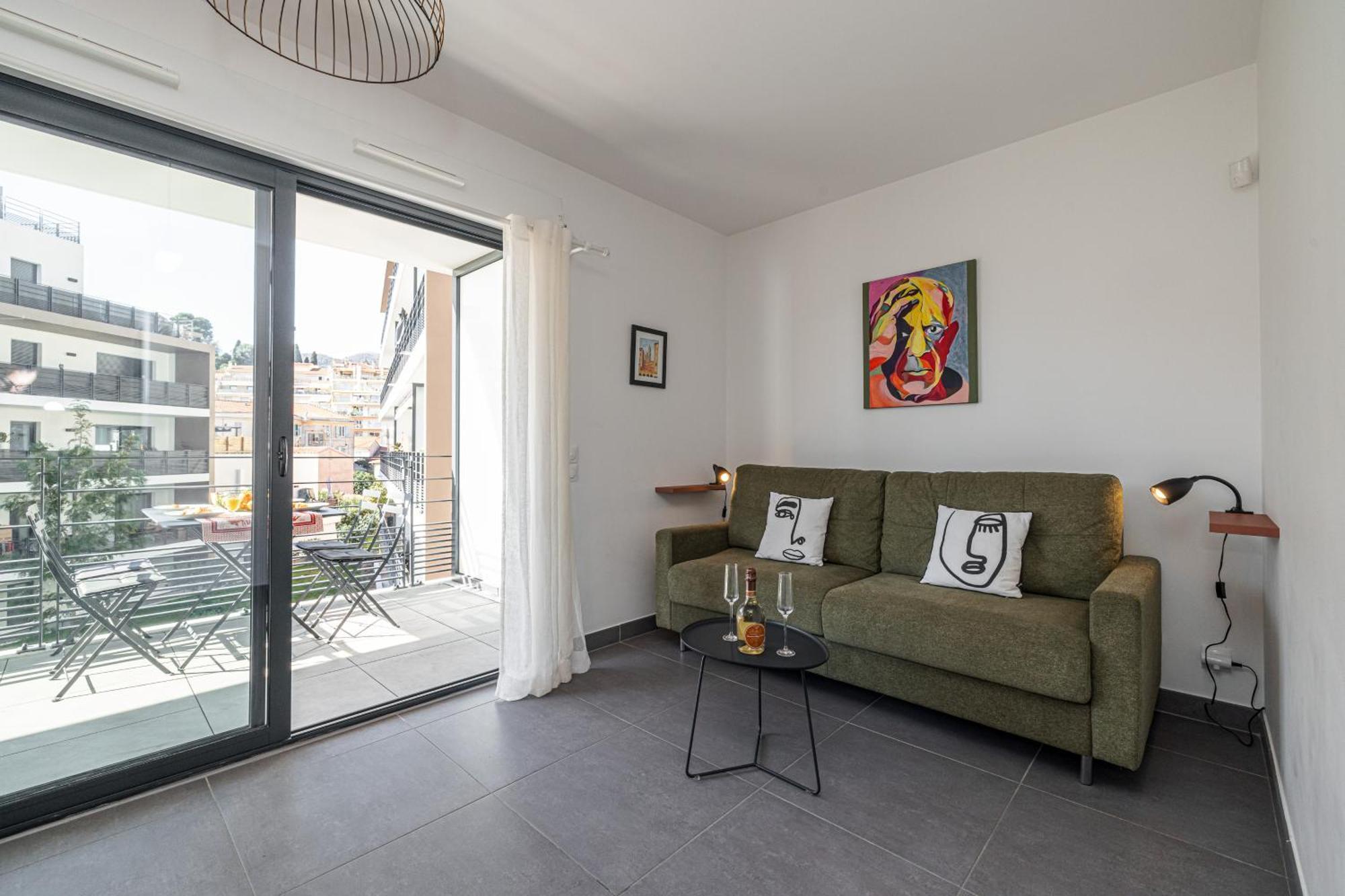 Queen Riviera : Climatisation, Parking, Terrasse Menton Kültér fotó