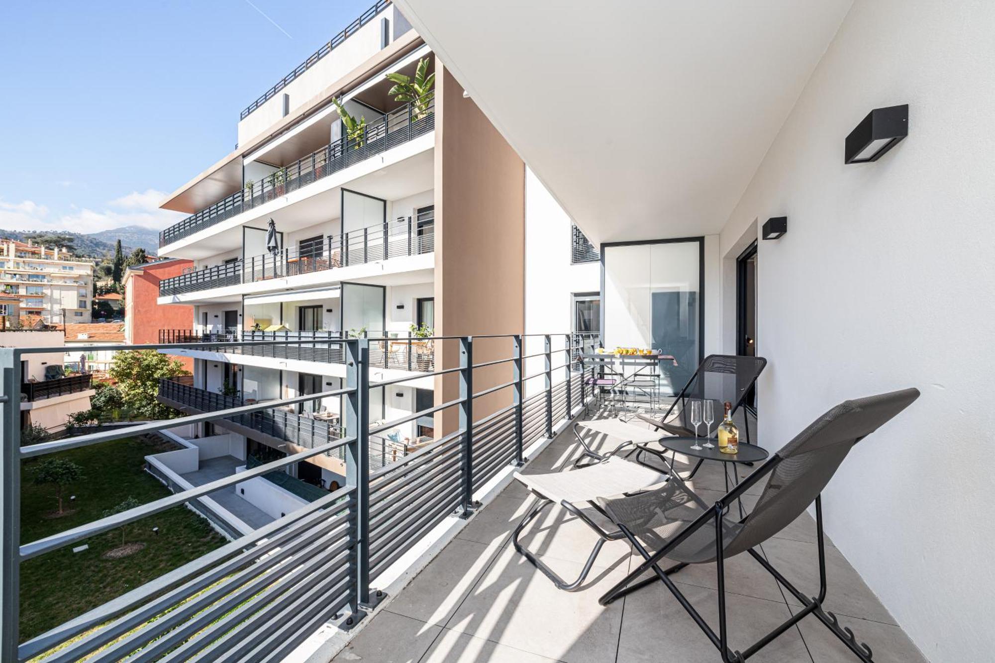 Queen Riviera : Climatisation, Parking, Terrasse Menton Kültér fotó