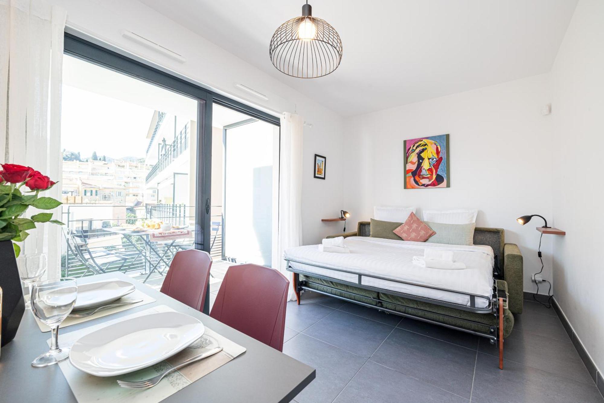 Queen Riviera : Climatisation, Parking, Terrasse Menton Kültér fotó